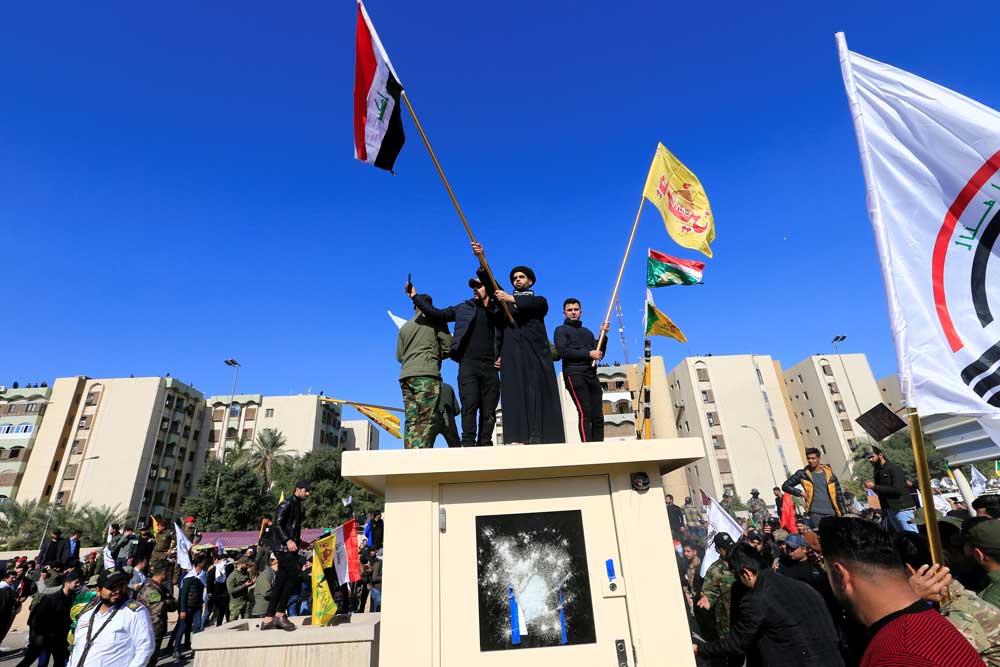 شبه‌نظامیان و نیروهای وابسته به جمهوری اسلامی و حزب‌الله و گروه‌های شیعه در برابر سفارت آمریکا در بغداد؛ ۳۱ ژانویه ۲۰۱۹