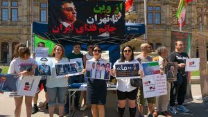 طنین صدای اعتراضات سراسری مردم ایران در اتریش