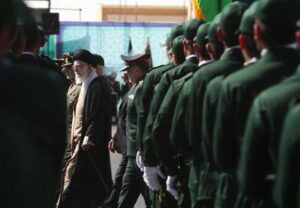 واکنش علی خامنه‌ای به اعتراضات مردم علیه نظام: برنامه‌ریزی آمریکا و اسرائیل با کمک ایرانی‌های خائن خارج کشور است!
