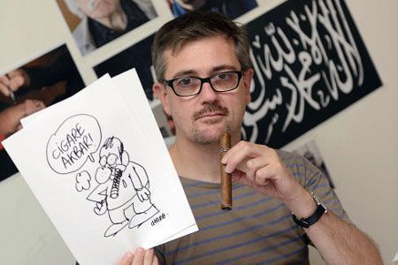 استفان شاربونی سردبیر و کاریکاتوریست «شارلی اِبدو»: تو را به خدا، بخندید!