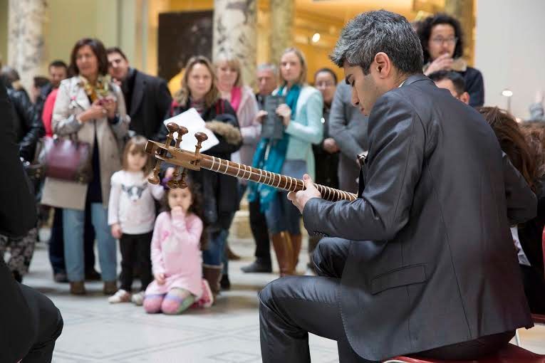 اجرای موسیقی سنتی و بومی ایرانی