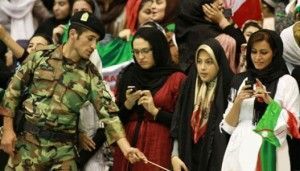 ممنوعیت ورود زنان به ورزشگاه های ایران