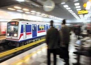 دست کم ماهی یک بار اقدام به خودکشی در مترو تهران
