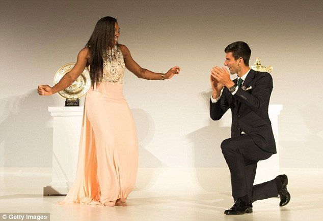 نواک یاکوویچ و سرینا ویلیامز در جشن و رقص قهرمانی جام ویمبلدون ۲۰۱۵