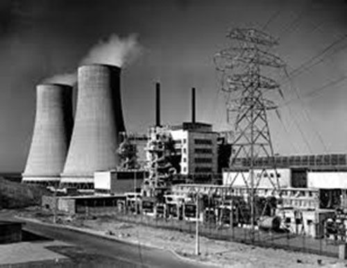     نیروگاه هسته‌ای کالدر هال در شمال بریتانیا