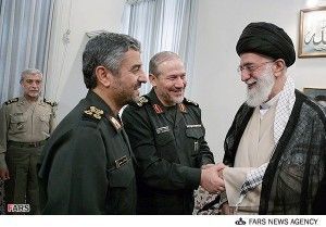 محمد نوری‌زاد: آقای خامنه‌ای اسیر دست سپاه است.