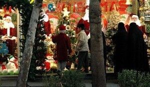 جشن کریسمس در ایران حتی برای خانواده‌های غیرمذهبی هم جذابیت پیدا کرده است