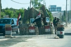 ایست بازرسی‌ در منطقه تحت کنترل دولت اسد