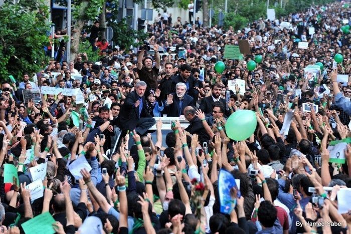 جنبشی که میلیون‌ها ایرانی را در کشور و سراسر جهان به حرکت در آورد