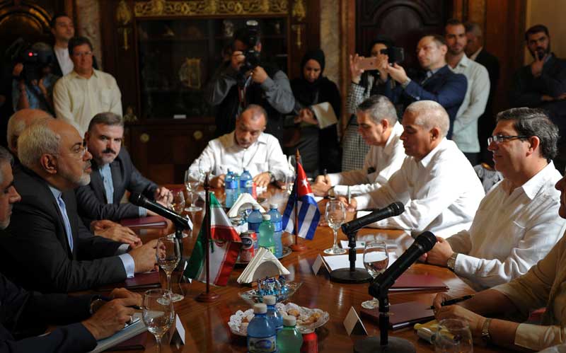 ظریف و برونو رودریگز پاریا وزیر خارجه کوبا، ۲۲ اوت ۲۰۱۶ Reuters©