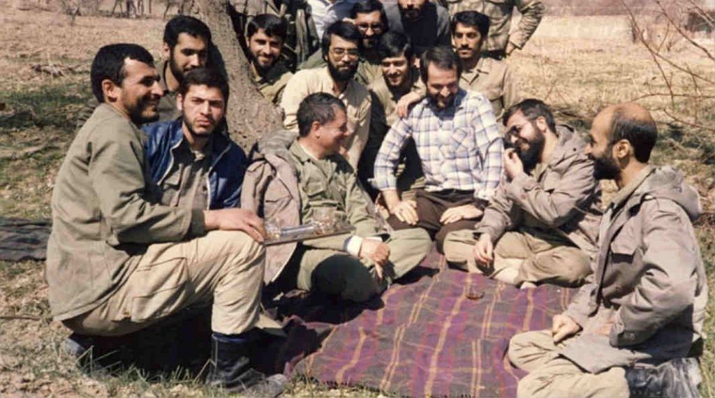حضور آیت‌الله هاشمی رفسنجانی و حسن روحانی در جبهه‌های جنگ ایران و عراق 