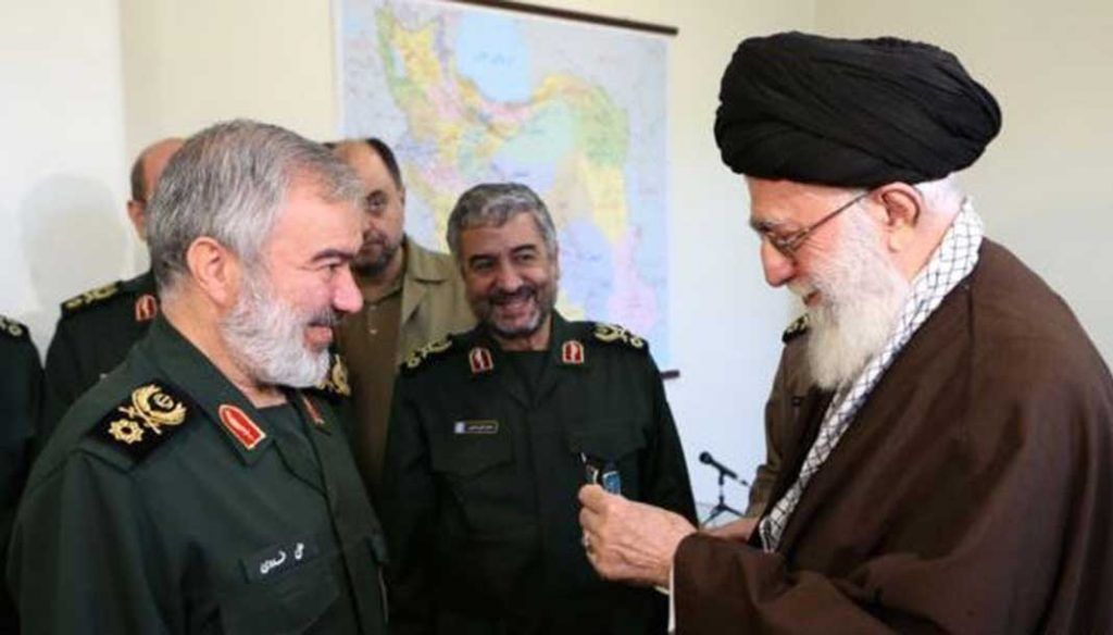 خامنه‌ای و سپاه