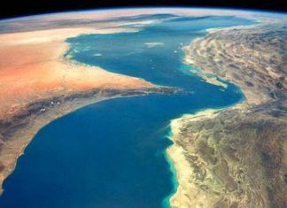 امنیت جهان در گرو امنیت تنگه هرمز است