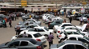 پسلرزههای نرخ دلار و بنزین در بازار اتومبیل؛ افزایش قیمت ۸۰۰ میلیون تومانی در یک روز!