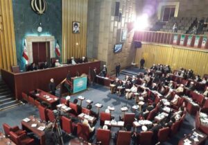 اعضای خبرگان رهبری ضمن «مهدورالدم» خواندن ترامپ و نتانیاهو با بازگشایی تنگه هرمز مخالفت کردند