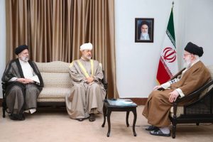 آکسیوس: مذاکره مقامات کاخ سفید با عمانی‌ها در مورد «توافق موقت اتمی» با جمهوری اسلامی؛ وزارت خارجه آمریکا تکذیب کرد