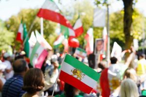 تأثیر حمایت جامعه ایرانی خارج کشور بر جنبش آزادیخواهی مردم ایران