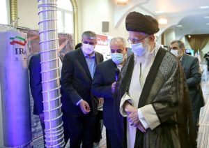 عبور از «فتوای حرام» زیر پوشش «بازدارندگی هسته‌ای»