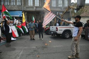 مذاکرات غیرمستقیم جمهوری اسلامی و آمریکا در عمان برای جلوگیری از افزایش درگیری‌ها در منطقه