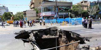 فرونشست پدیده «انسانساز» است؛ احداث کارخانه آببر فولاد در نیشابور با بزرگترین شکاف فرونشستی شناختهشده کشور