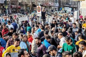 ایران و زنگ خطر فروپاشی اجتماعی؛ و راههای مهار آن