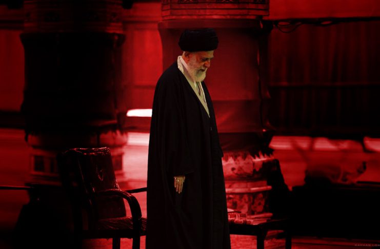 پایان دوره سیاه ۳۶ سال رهبری خامنهای؛ شورایی سه نفره مسئول دوره انتقال شد