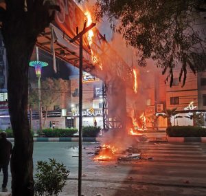 گزارش میدانی از سرکوب اعتراضات مردم در اهواز؛ پنج روز آدمکشی به خاطر هفت میلیون تومان!