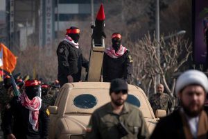 پیشنهاد روزنامه جمهوری اسلامی برای ادغام ارتش و سپاه پاسداران انقلاب اسلامی