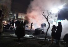 چرا انسداد سیاسی میتواند انقلاب مردم ایران را بهسمت خشونت ببرد؟