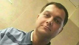 دندان‌های بهفر لاله‌زاری حقوقدان زندانی بر اثر ضربات باتوم و فلز و پوتین ریخته است 