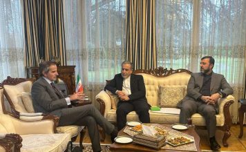 جلسه عباس عراقچی و گروسی در ژنو؛ لاریجانی: بازرسی آژانس از تاسیسات زیرزمینی را میپذیریم