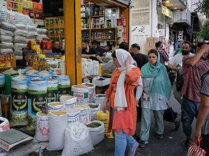 هزینه حذف ارز ترجیحی بر سفره کمدرآمدها؛ افزایش پرسرعت قیمت موادخوراکی ادامه دارد