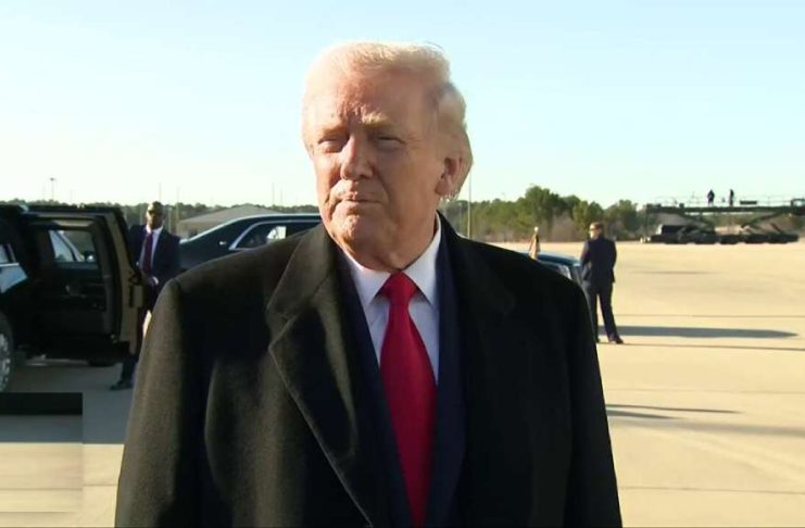 دونالد ترامپ: تغییر رژیم در ایران بهترین اتفاقی است که میتواند رخ دهد