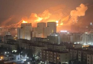 تداوم تهدید و سرکوب حکومتی در شرایط جنگی؛ جمهوری اسلامی ارتباط دهها میلیون ایرانی را با جهان قطع کرده است