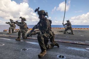 والاستریت ژورنال: ترامپ در حال بررسی عملیات نظامی برای خارج کردن اورانیوم ایران است