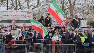تجمع اعتراضی ایرانیان میهن‌دوست در محل راهپیمایی «روز قدس» در لندن