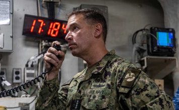 فرمانده سنتکام: نیروی دریایی جمهوری اسلامی تقریباً نابود شد