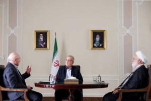 بیست و ششمین روز جنگ؛ جمهوری اسلامی هرگونه مذاکره با آمریکا را انکار میکند