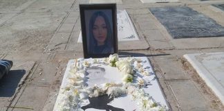 گفتگو با مادر سودا اکرمیفرد دانشآموز ۱۶ ساله جانباخته در اعتراضات دی۴۰۴؛ مأموران امنیتی گفتند نه «جاوید نام» بنویسید نه مراسم بگیرید و نه دست بزنید