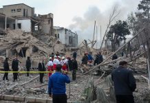 در سیاست، مفهومی به نام «نجاتدهندهی بیرونی» وجود ندارد