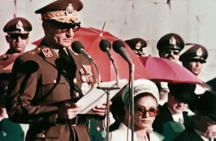 دوران نبرد با تاریکی؛ پهلوی، وحشت جمهوری اجنبی (صد سال پهلوی؛ ۱۳۰۴ تا ۱۴۰۴)