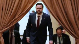 گاردین: فضای مذاکرات اسلامآباد بین نمایندگان آمریکا و جمهوری اسلامی پُرتنش بود