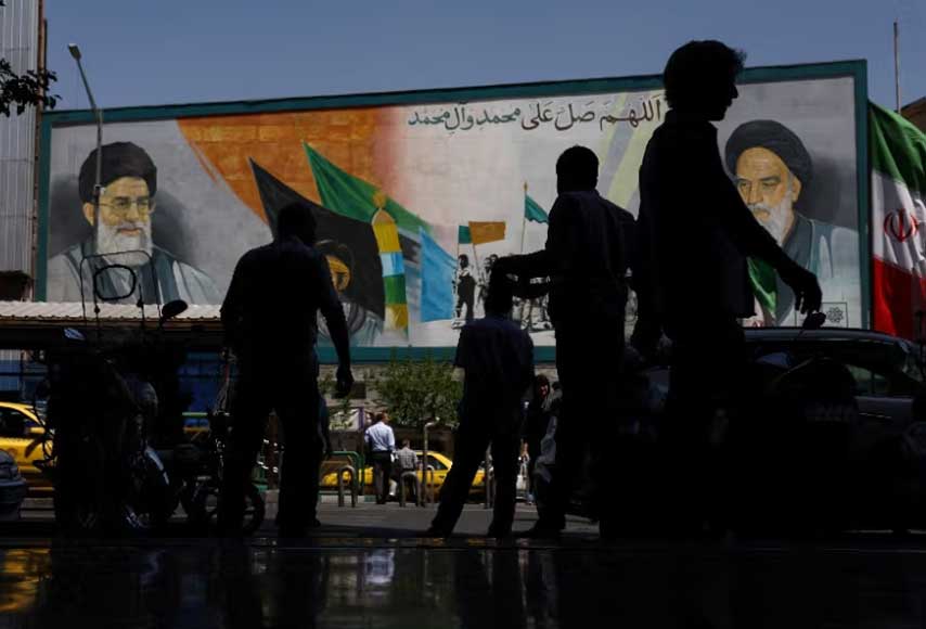 وقتی بقای جمهوری اسلامی بر آزادی ملت ایران ترجیح داده می‌شود