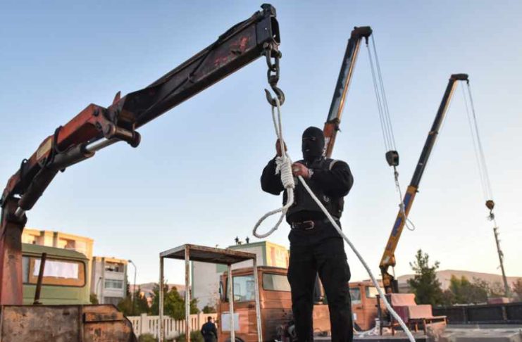 بیش از ۳۰ کشور در یک بیانیه مشترک «اعدام»ها در ایران را محکوم کردند؛ فرانسه: جمهوری اسلامی «خونریزی» به راه انداخته است