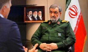 محسن رضایی همسایگان ایران را تهدید کرد: منافع هر کشوری را که در تحریمها مشارکت کند، هدف میگیریم