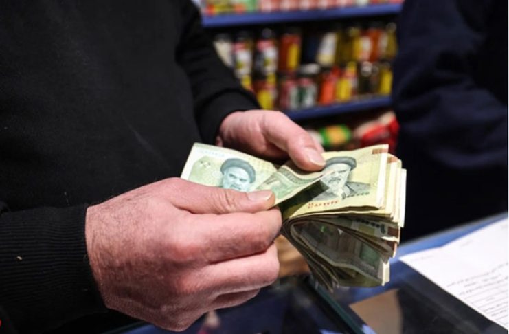 اقتصاد بدون ترمز، در سایهی تنگه هرمز