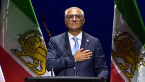 شاهزاده رضا پهلوی در همایش «کوروش ۲»: صبح آزادی ایران نزدیک است