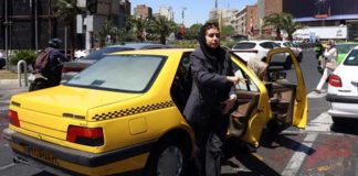 در آستانهی به پایان رسیدن ذخایر استراتژیک؛ صفهای طولانی در جایگاههای خالی بنزین
