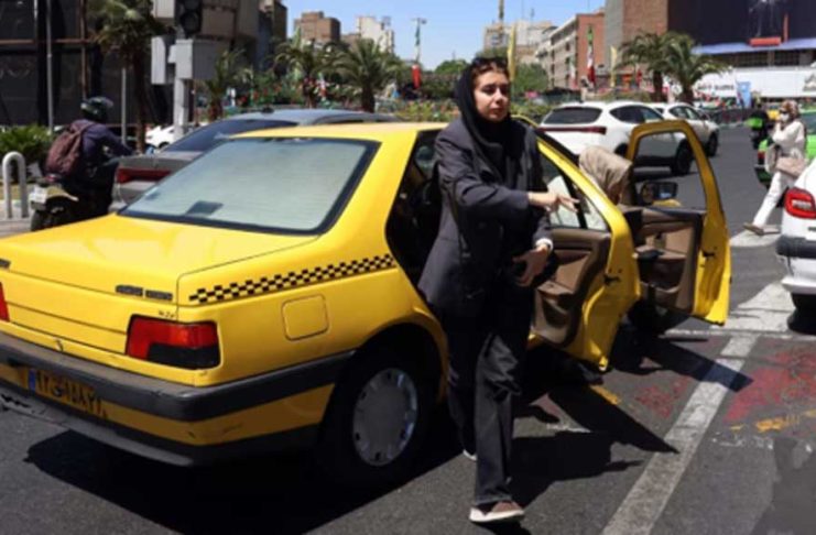 در آستانهی به پایان رسیدن ذخایر استراتژیک؛ صفهای طولانی در جایگاههای خالی بنزین