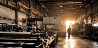 تداوم کمبود بحرانی سوخت و انرژی؛ هشدار درباره تعطیلی ۳۰ درصد از صنایع ایران